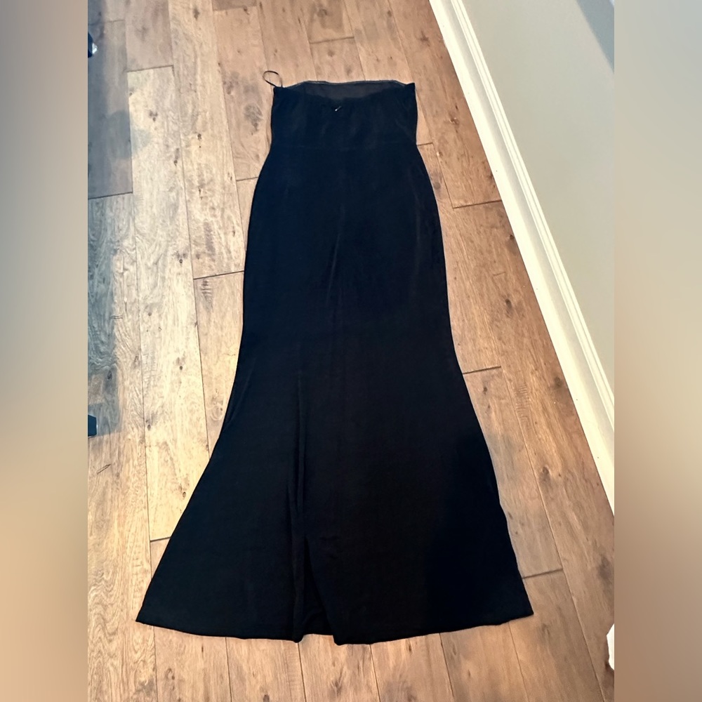 VICI Black Strapless Formal Dress